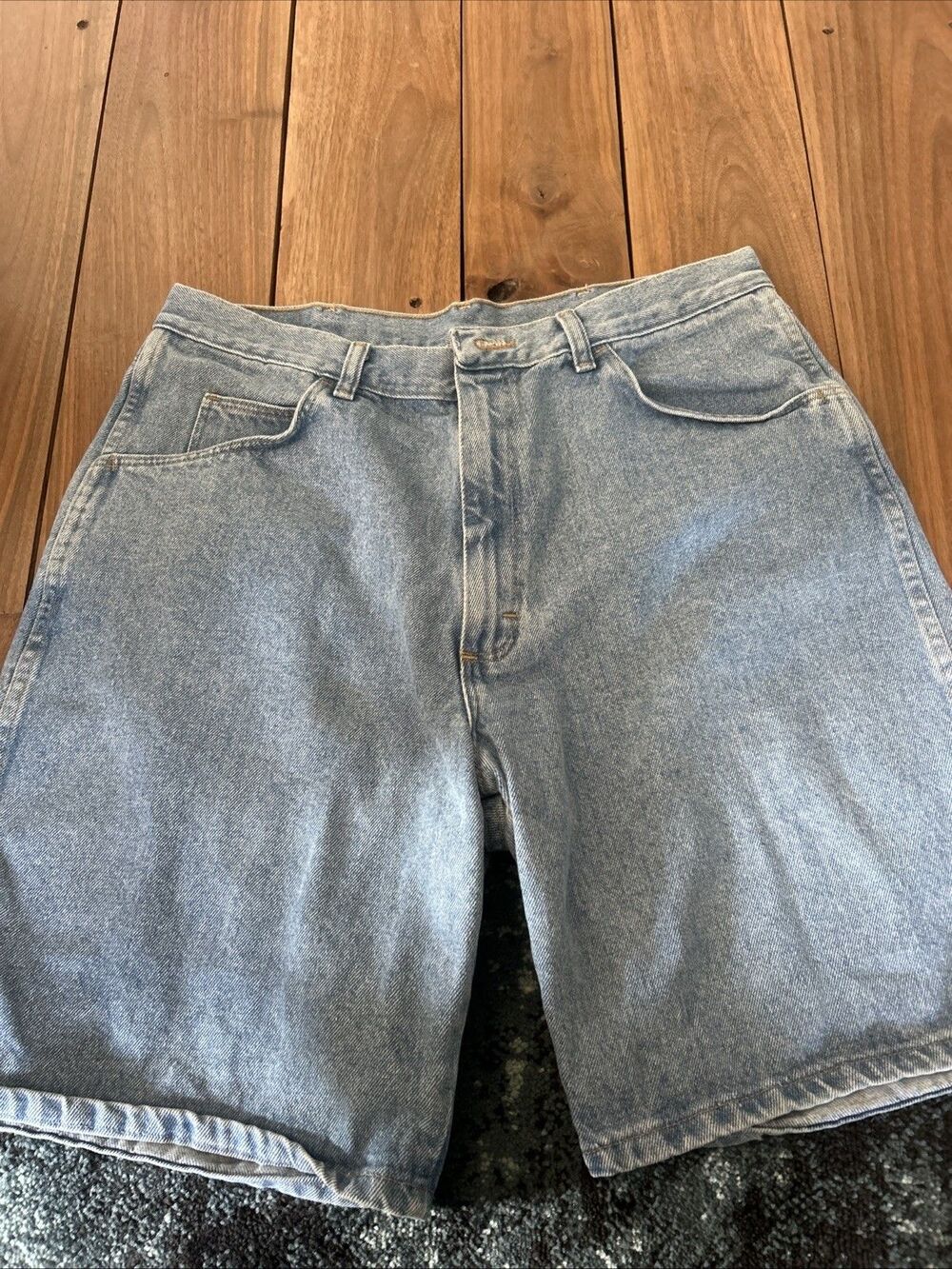 Wrangler Shorts Mens Size 36 Regular Fit Authentic Denim Jean